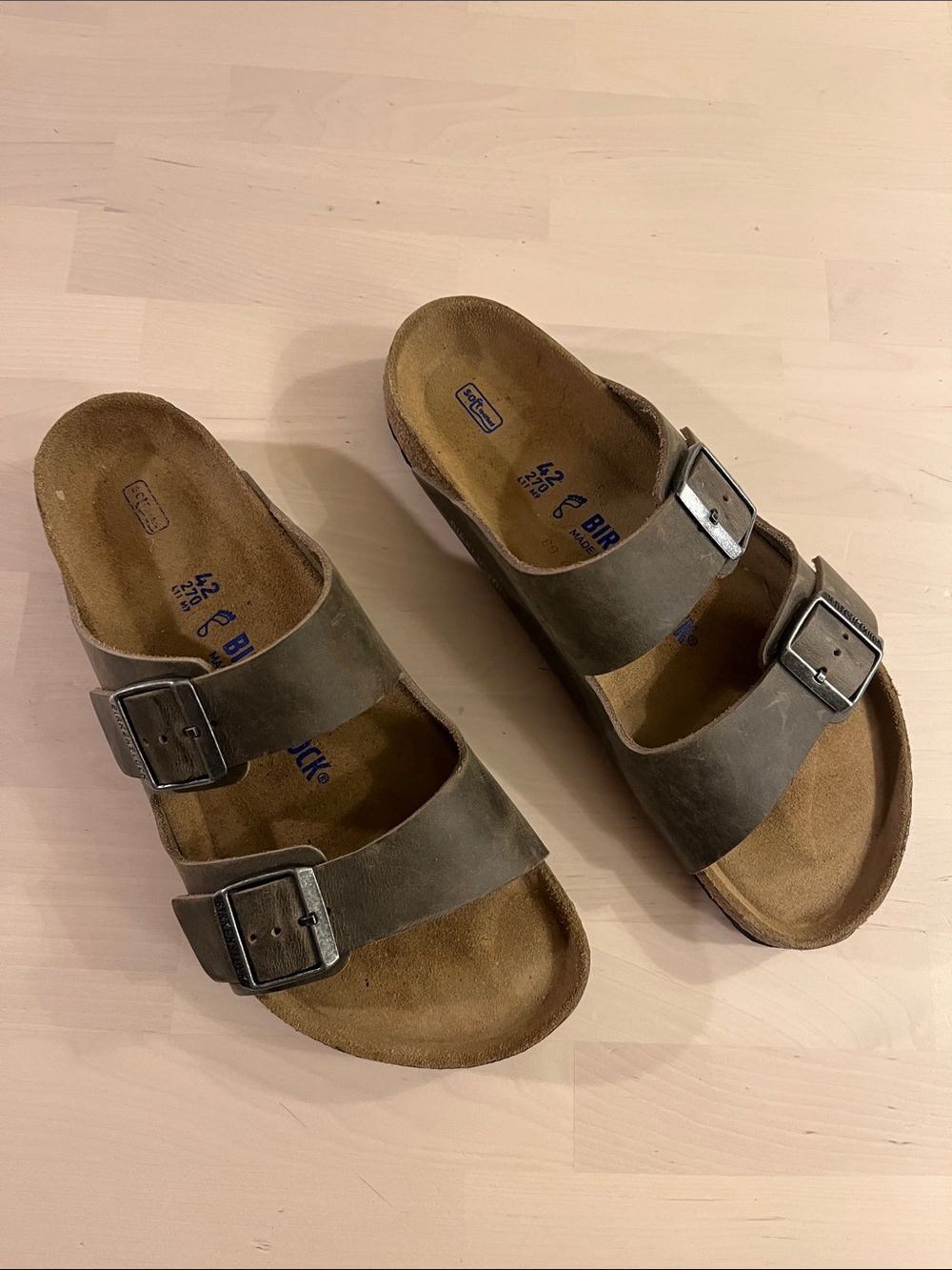 Birkenstock Arizona Soft Footbed Oiled Leather Iron EU 42